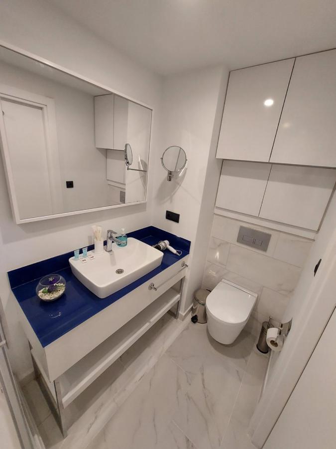 Номера На Высоких Этажах 24,31 Apartment Batumi Exterior photo