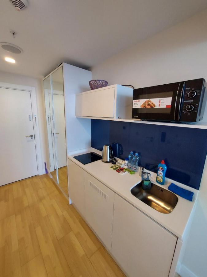 Номера На Высоких Этажах 24,31 Apartment Batumi Exterior photo